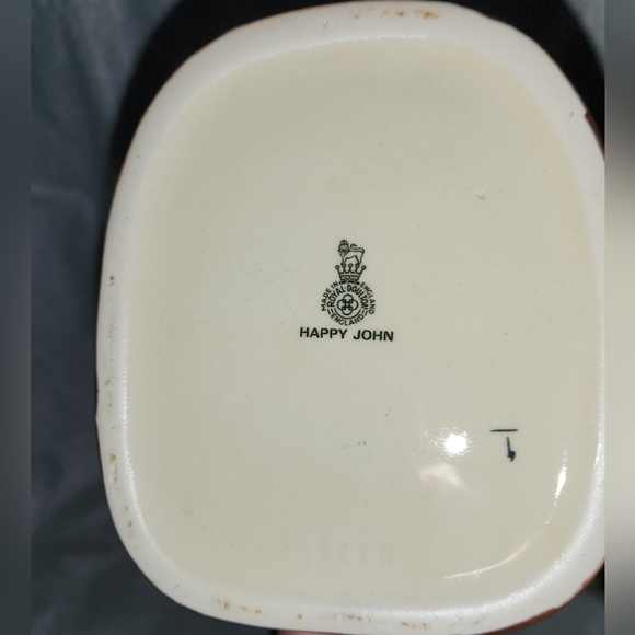 Royal Doulton Toby Mug Pitcher "Happy John" EUC $28 - Picture 3 of 7